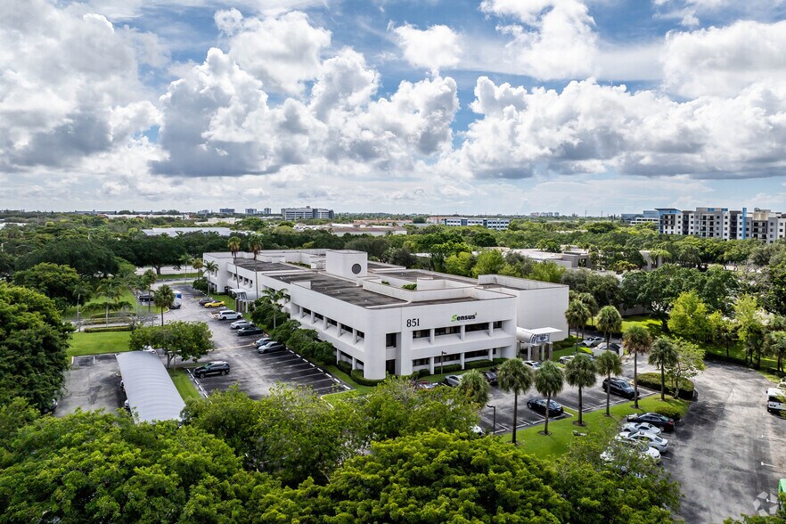 More Photos Of 851 Broken Sound Pky NW, Boca Raton Office For Sale