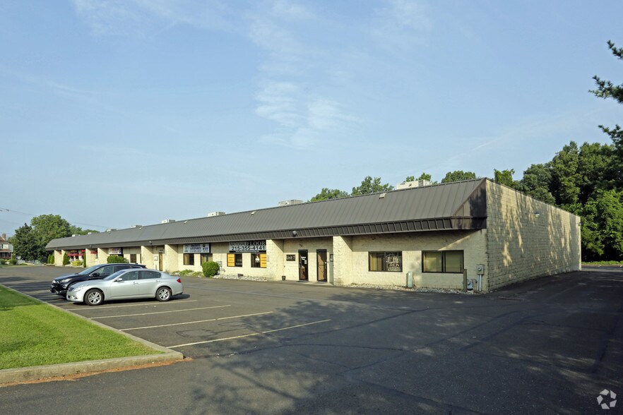 Primary Photo Of 60 James Way, Southampton General Retail For Lease