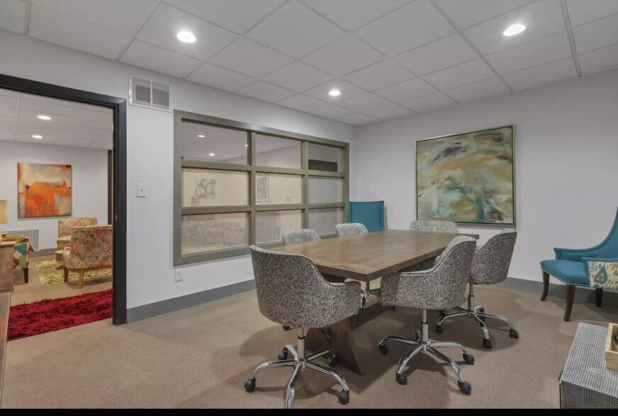 More Photos Of 486-498 City Park Ave, Columbus Office For Lease