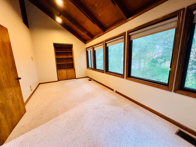More Photos Of 3000 Langford Rd, Peachtree Corners Office For Lease