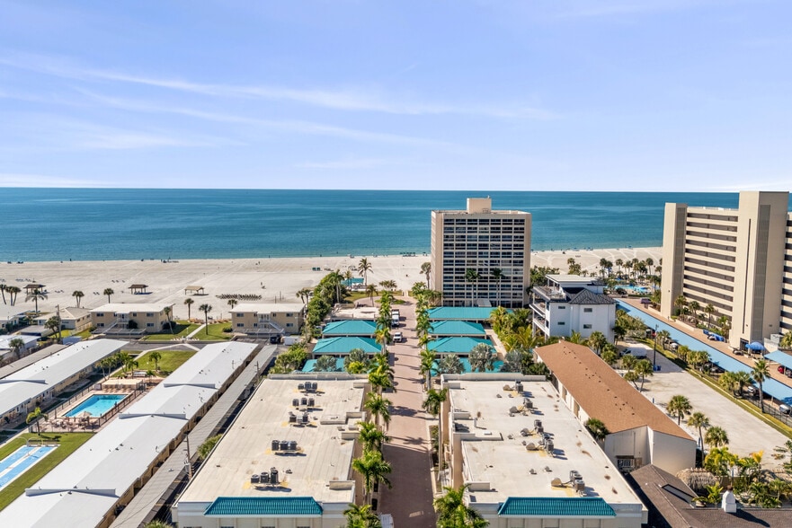 More Photos Of 5966 Midnight Pass Rd, Sarasota Hotel For Sale