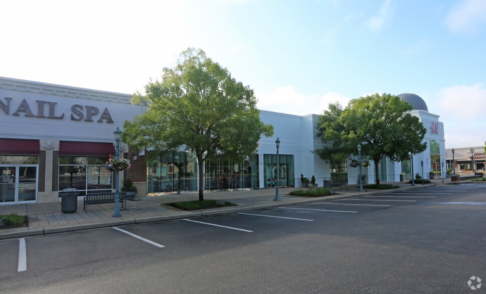 More Photos Of 7274 EastChase Pky, Montgomery Unknown For Lease