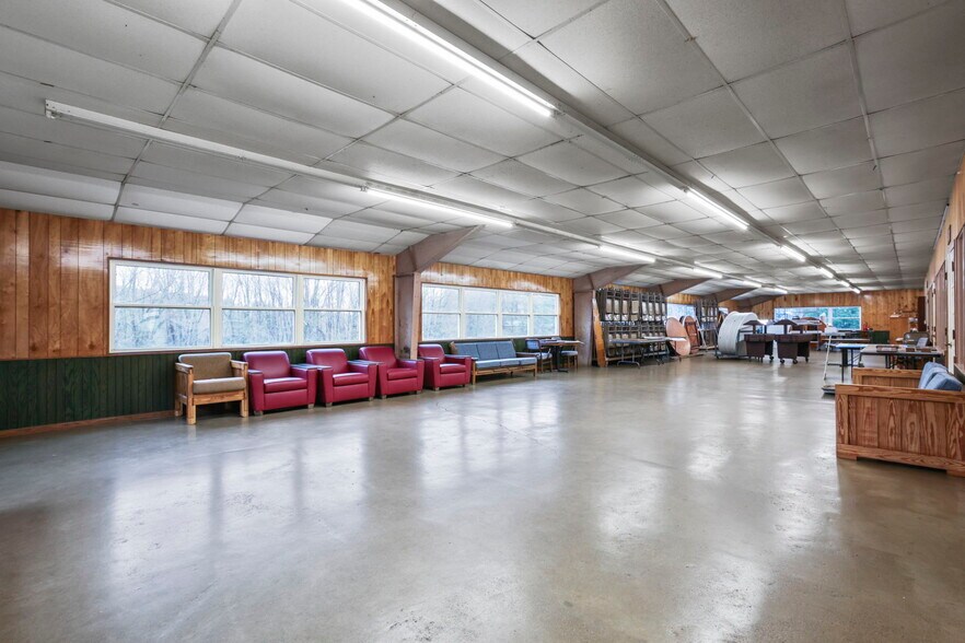 More Photos Of 5734 Durbin Rd, Bellville Specialty For Sale