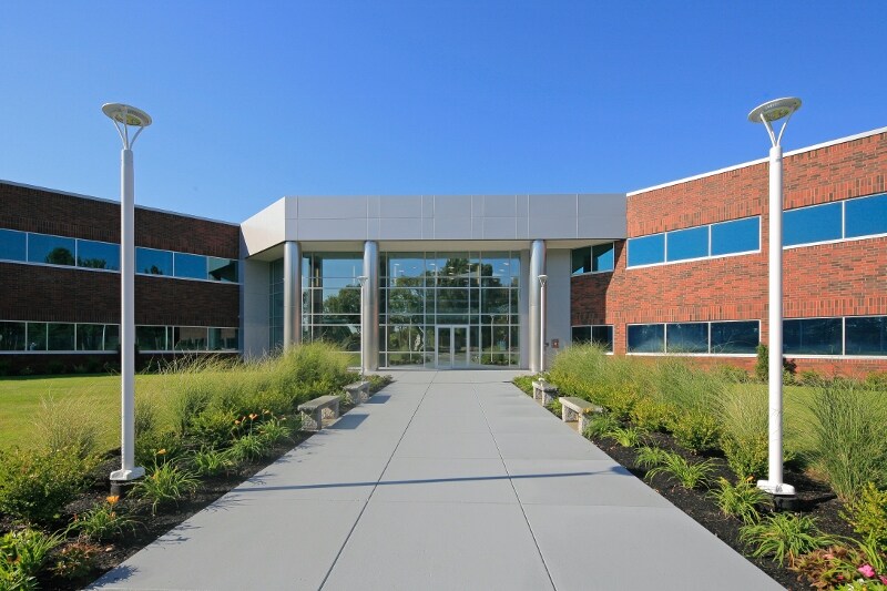 More Photos Of 805 Middlesex Tpke, Billerica Light Manufacturing For Lease