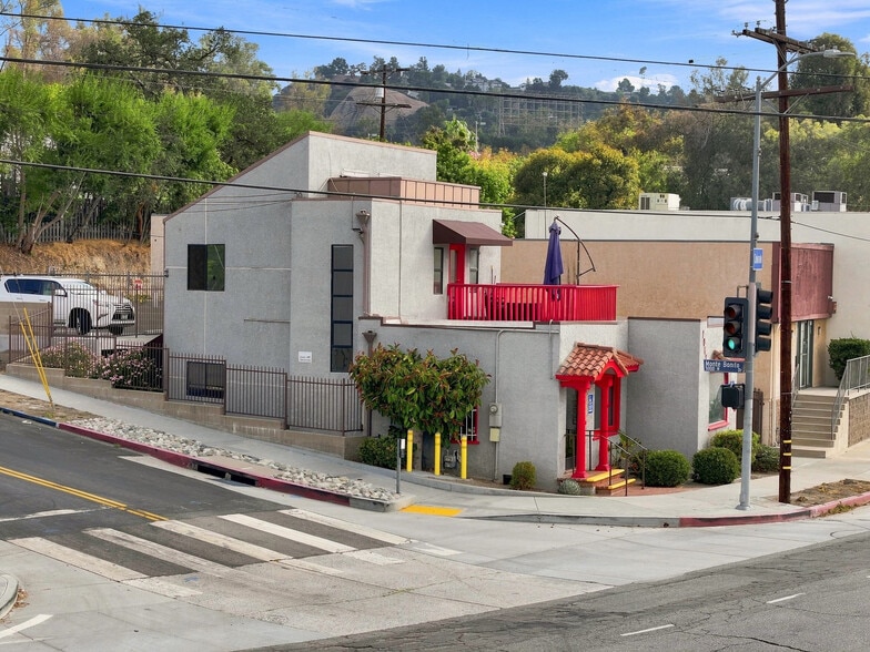 More Photos Of 1063 Colorado Blvd, Eagle Rock Medical For Sale