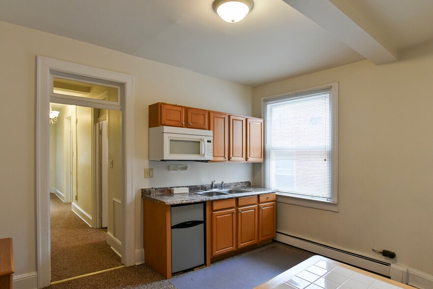 More Photos Of 29 W Franklin St, Hagerstown Apartments For Sale