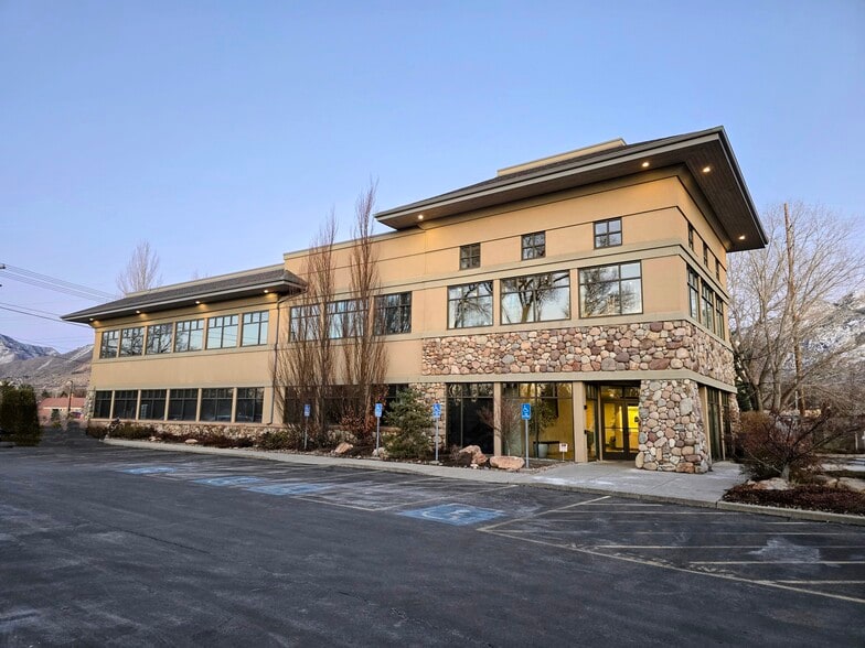 More Photos Of 1996 E 6400 S, Salt Lake City Medical For Lease