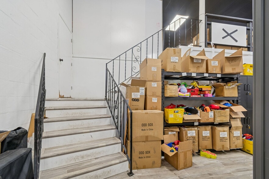 More Photos Of 1277 S Highland Ave, Clearwater Freestanding For Lease