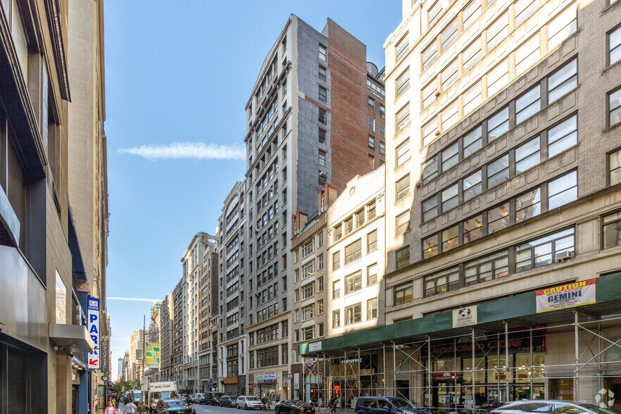 Primary Photo Of 15 W 36th St, New York Office For Lease