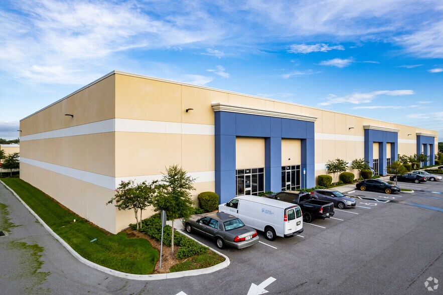 Primary Photo Of 8119 S Orange Ave, Orlando Warehouse For Lease