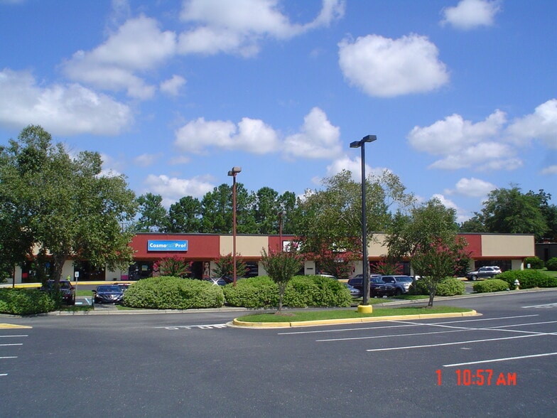 Primary Photo Of 975 Bacons Bridge Rd, Summerville Freestanding For Lease