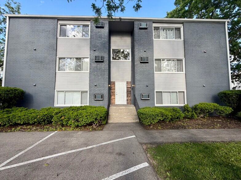More Photos Of 3217 Wilmington Pike, Dayton Apartments For Sale