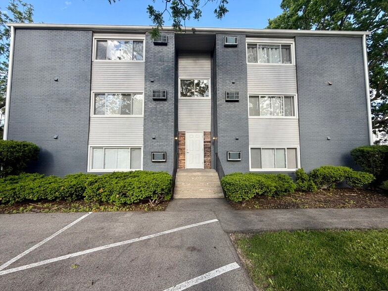 More Photos Of 3217 Wilmington Pike, Dayton Apartments For Sale