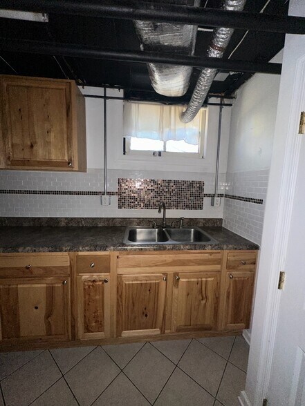 More Photos Of 2319 Avenham Ave SW, Roanoke Apartments For Sale