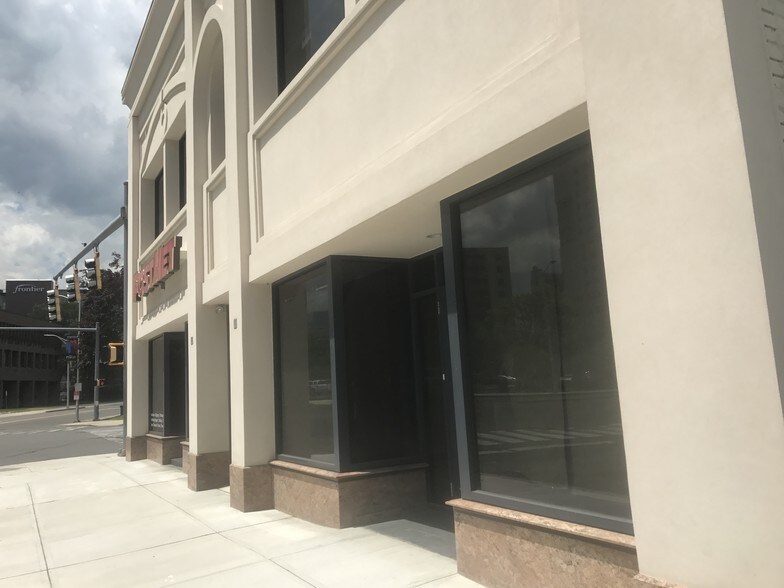 More Photos Of 680 E Main St, Stamford Office For Lease