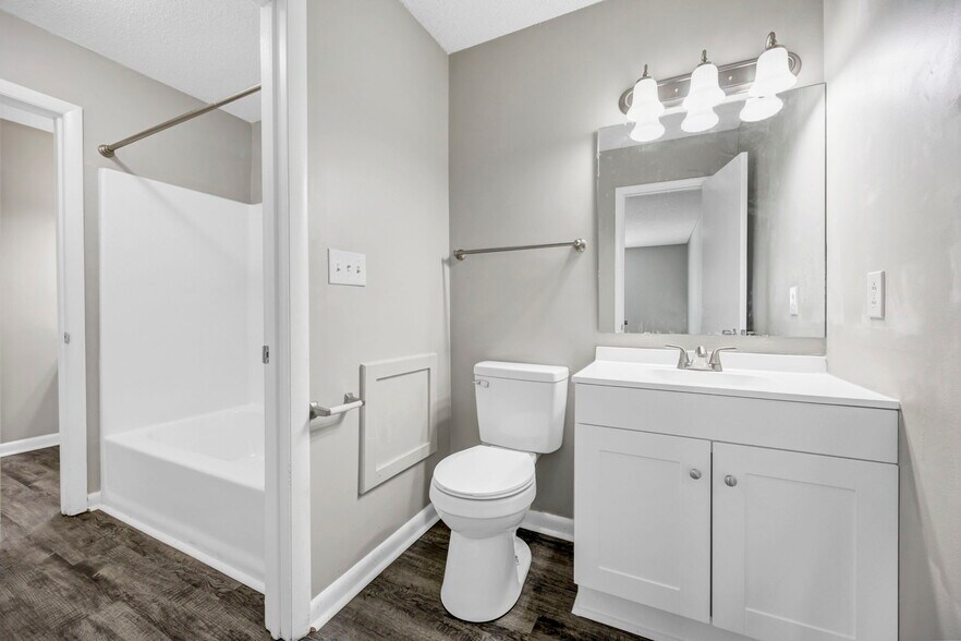 More Photos Of 200 Bentree Ln, Florence Apartments For Sale
