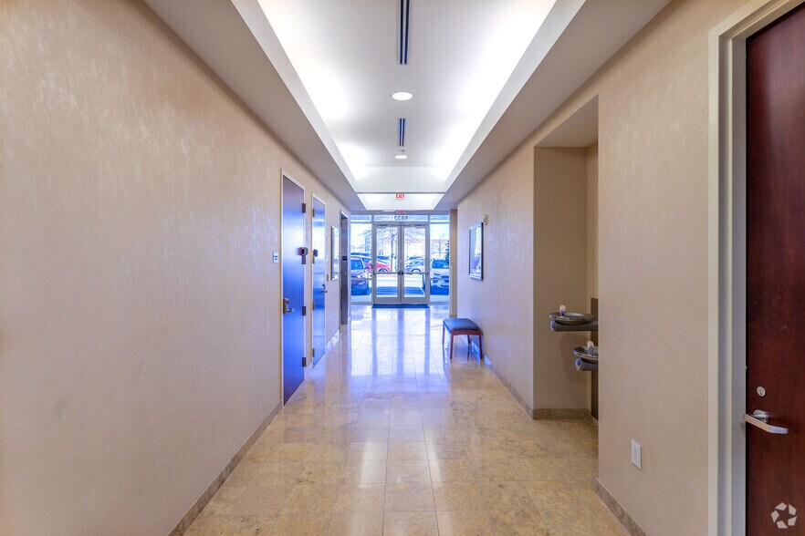 More Photos Of 8832 Blakeney Professional Dr, Charlotte Medical For Sale