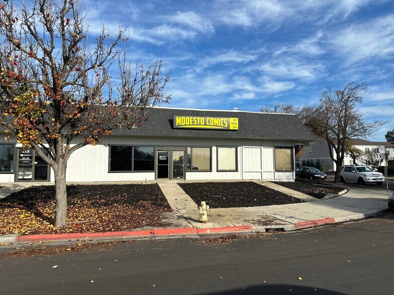 Primary Photo Of 115 Mark Randy Pl, Modesto Showroom For Lease