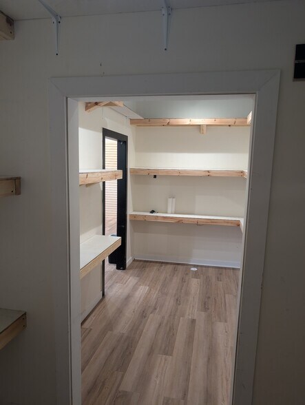 More Photos Of 2238 N Mount Juliet Rd, Mount Juliet Flex For Lease