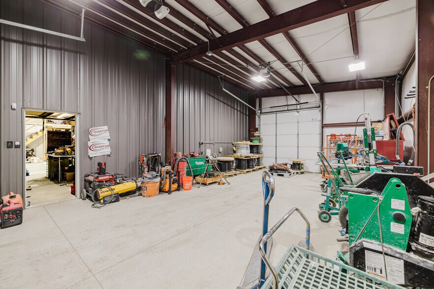 More Photos Of 1070 Silver St, Elko Manufacturing For Lease