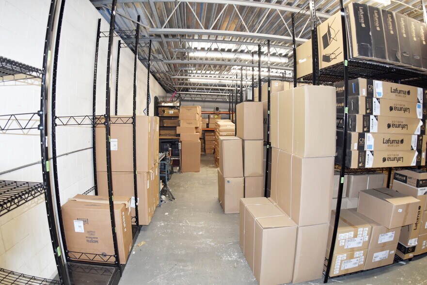 More Photos Of 900-908 Bay Ave, Ocean City Storefront Retail Office For Sale