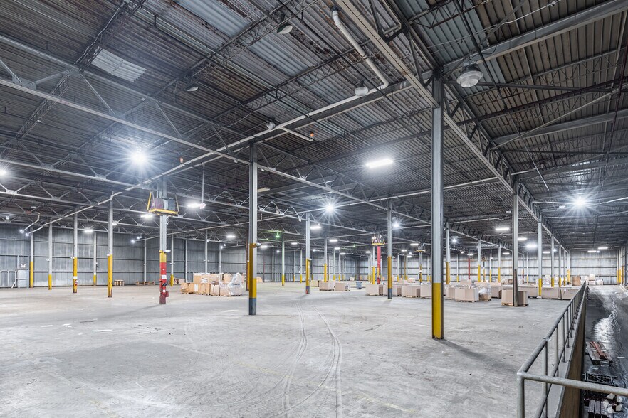More Photos Of 540 N Laurel St, Bridgeton Warehouse For Lease