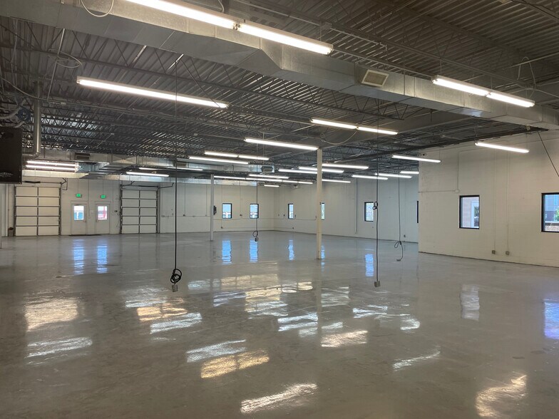 Primary Photo Of 5455 Spine Rd, Boulder Flex For Sale