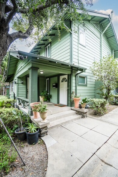 More Photos Of 301-303 N Hudson Ave, Pasadena Apartments For Sale