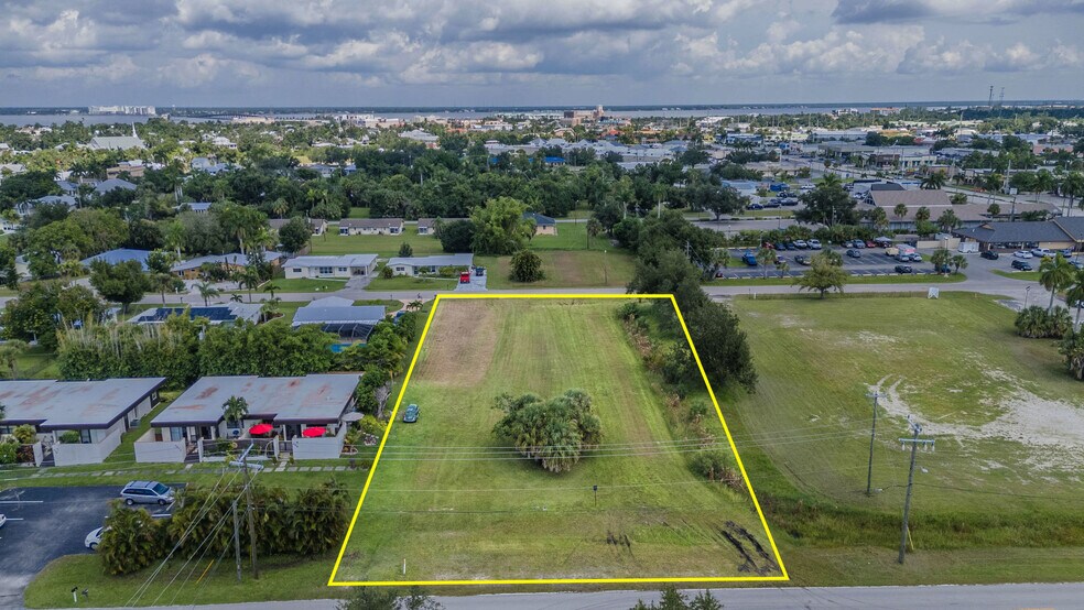 More Photos Of 200 W Henry St, Punta Gorda Land For Sale