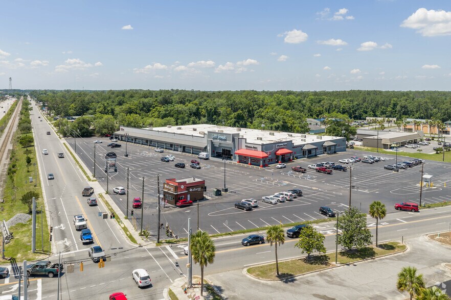 More Photos Of 1711-1725 Knight Ave, Waycross Unknown For Lease