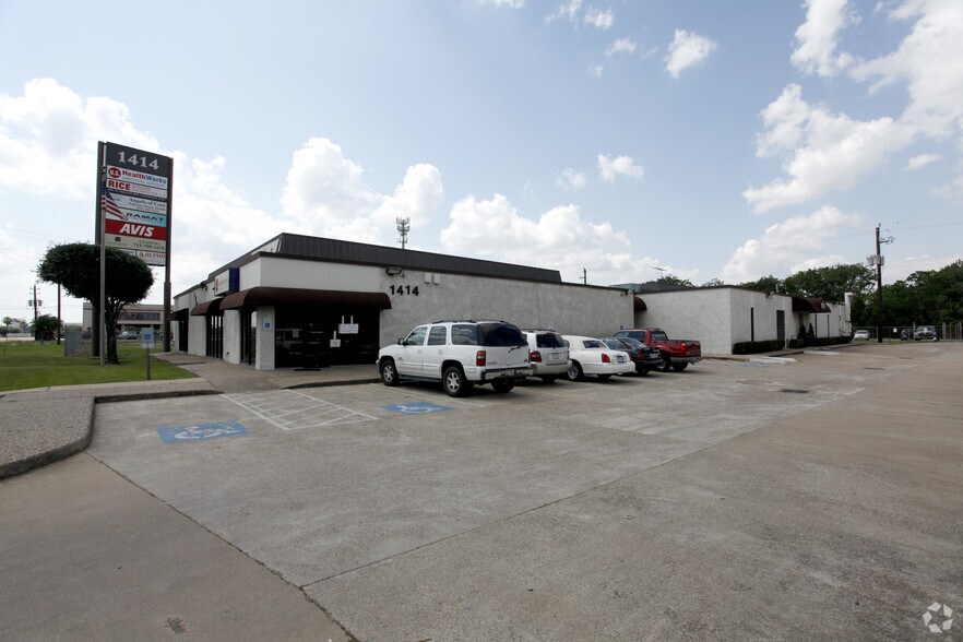 Primary Photo Of 1414 South Loop W, Houston Medical For Lease
