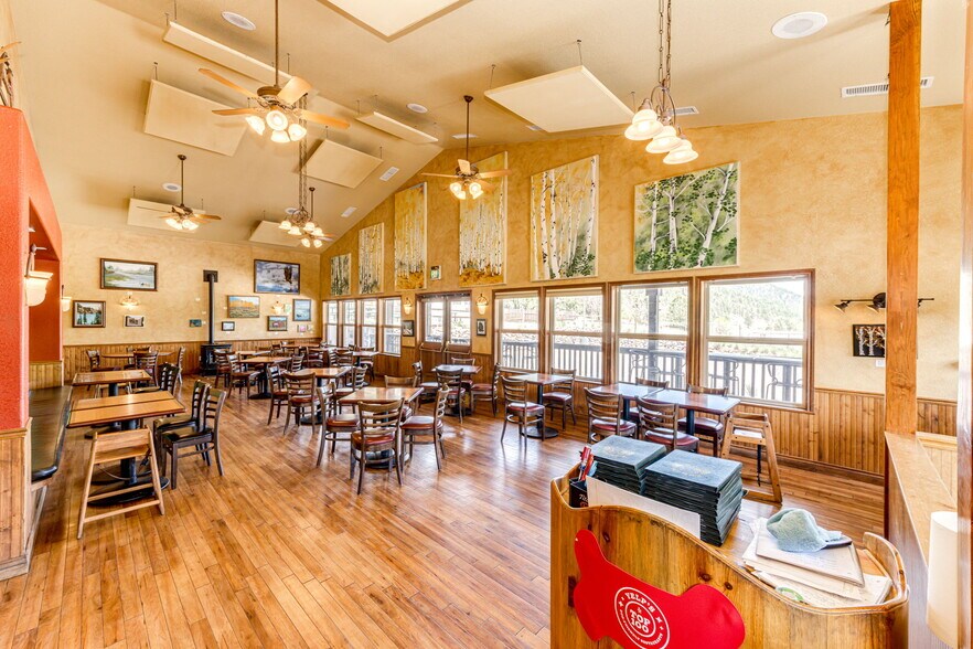 More Photos Of 16940 Pine Valley Rd, Pine Restaurant For Sale
