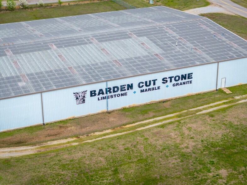 More Photos Of 89 Edwards Rd, Byhalia Manufacturing For Sale