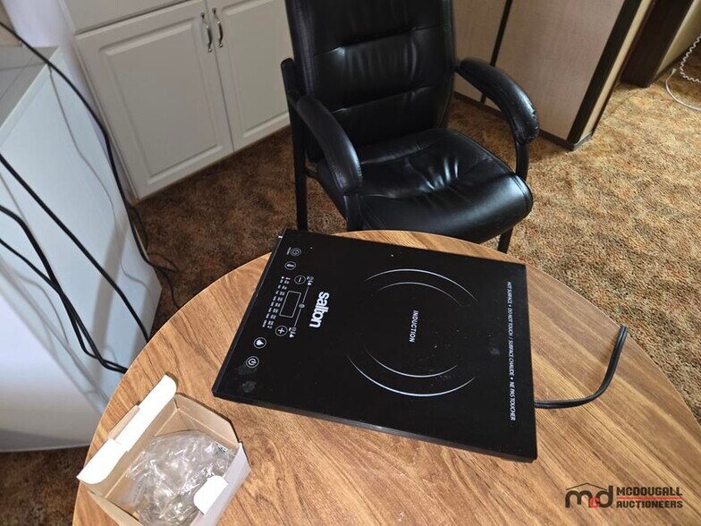 More Photos Of 775 W 5th Ave, Shaunavon Hotel For Sale