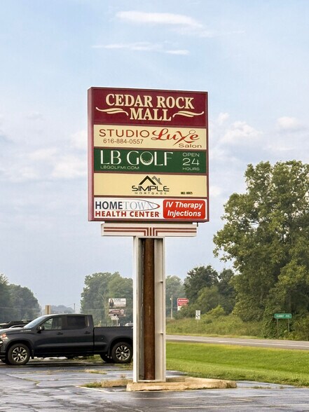 More Photos Of 4388 14 Mile Rd NE, Rockford Office For Lease