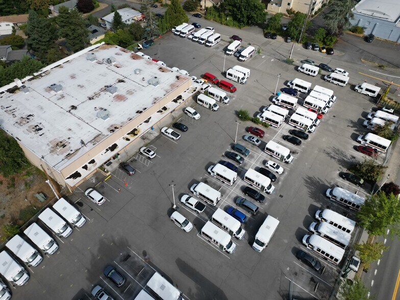 Primary Photo Of 16325 5th Ave NE, Shoreline Freestanding For Lease