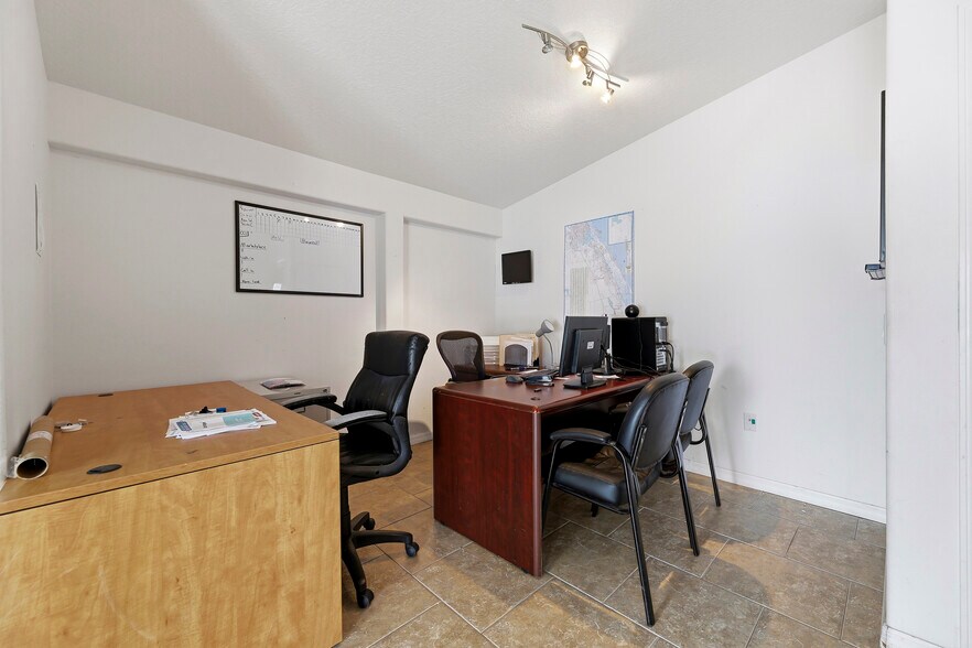 More Photos Of 3526 Ellis Ln, Mims Freestanding For Sale
