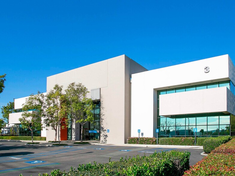 Primary Photo Of 3 Morgan, Irvine Research And Development For Lease