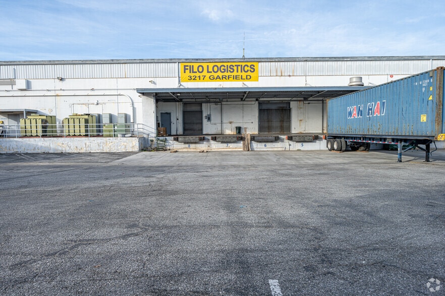 More Photos Of 3217 S Garfield Ave, Commerce Manufacturing For Sale