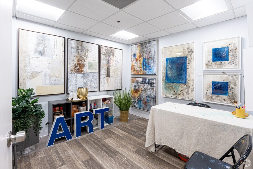 More Photos Of 2455 E Sunrise Blvd, Fort Lauderdale Loft Creative Space For Sale