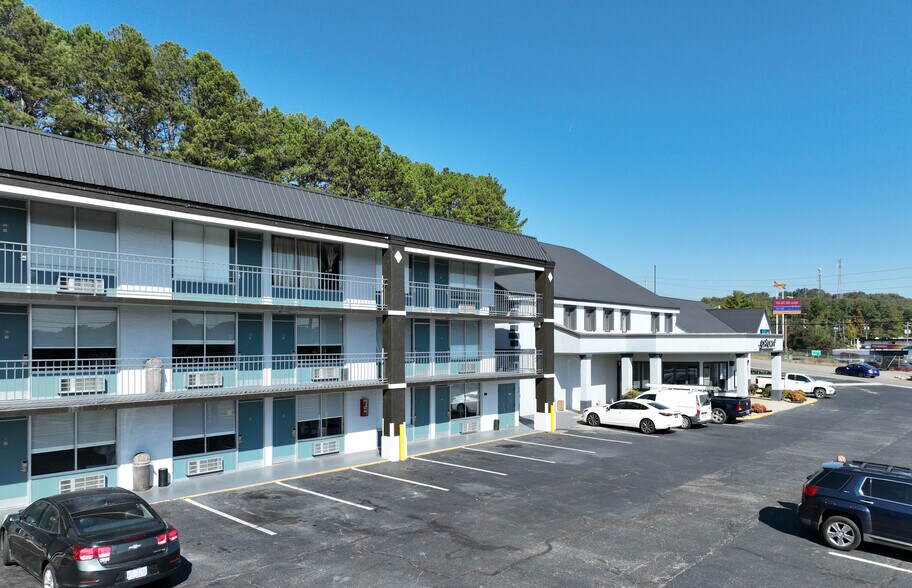 More Photos Of 2595 Georgetown Rd, Cleveland Hotel For Sale