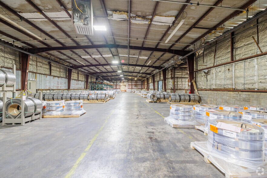 More Photos Of 630 George St, Marshfield Warehouse For Sale