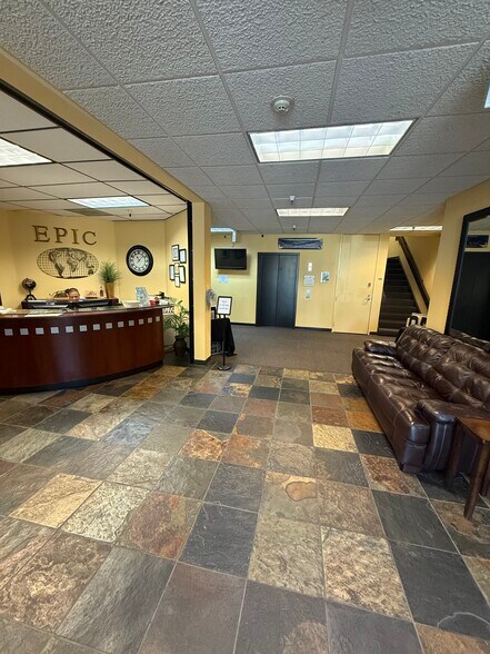 More Photos Of 4330 Auburn Blvd, Sacramento Office For Sale