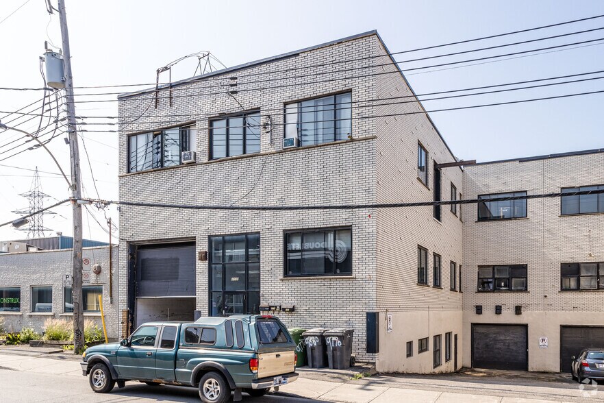 More Photos Of 9770 Rue Meilleur, Montréal Light Manufacturing For Lease