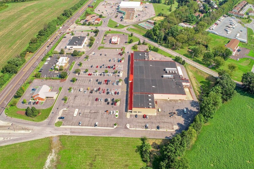 More Photos Of 4810-4860 Penn Ave, Sinking Spring Unknown For Lease