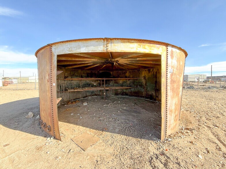 More Photos Of 11730 Highway 152, Pampa Warehouse For Sale