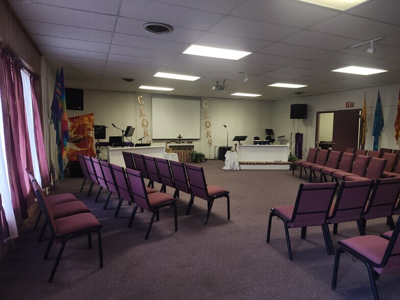 More Photos Of 3597 Amherst Hwy, Monroe Office For Sale