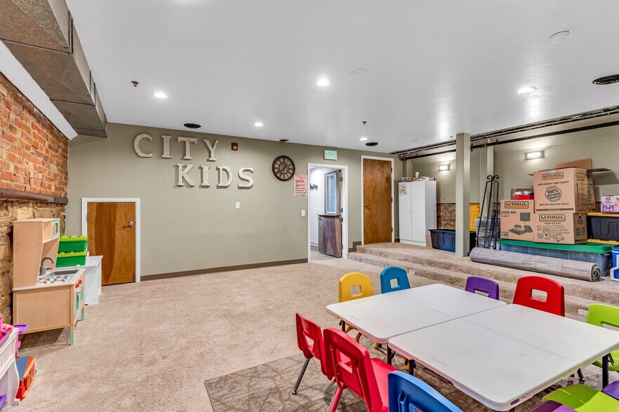 More Photos Of 224 S Union Ave, Pueblo Restaurant For Sale