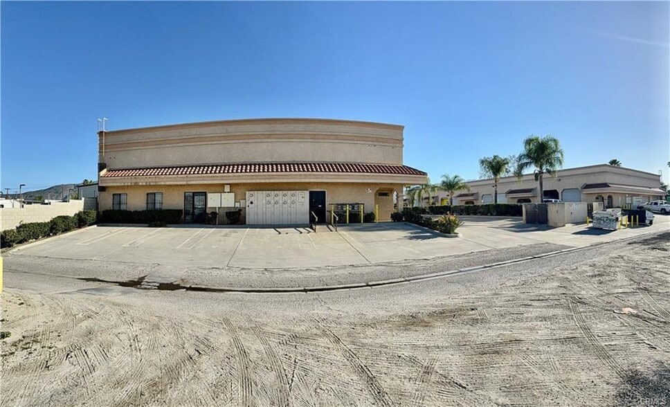More Photos Of 478 N Scovell Ave, San Jacinto Warehouse For Sale