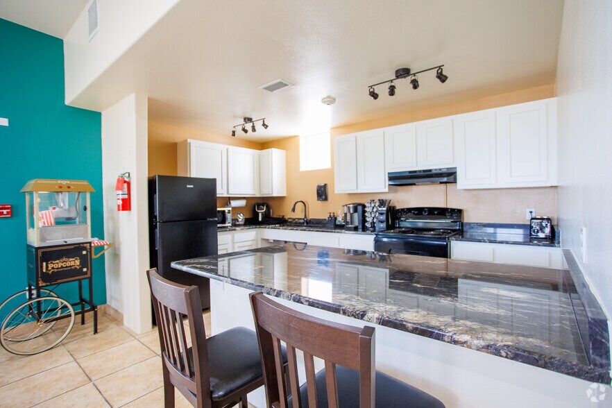More Photos Of 4401 Safelite Blvd NE, Rio Rancho Apartments For Lease